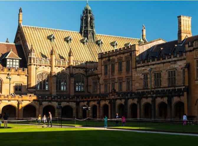 2022山东财经大学-英澳加新名校精英班