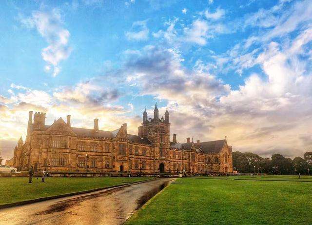 2022上海外国语大学本科留学预备项目&mdash;澳新方向 