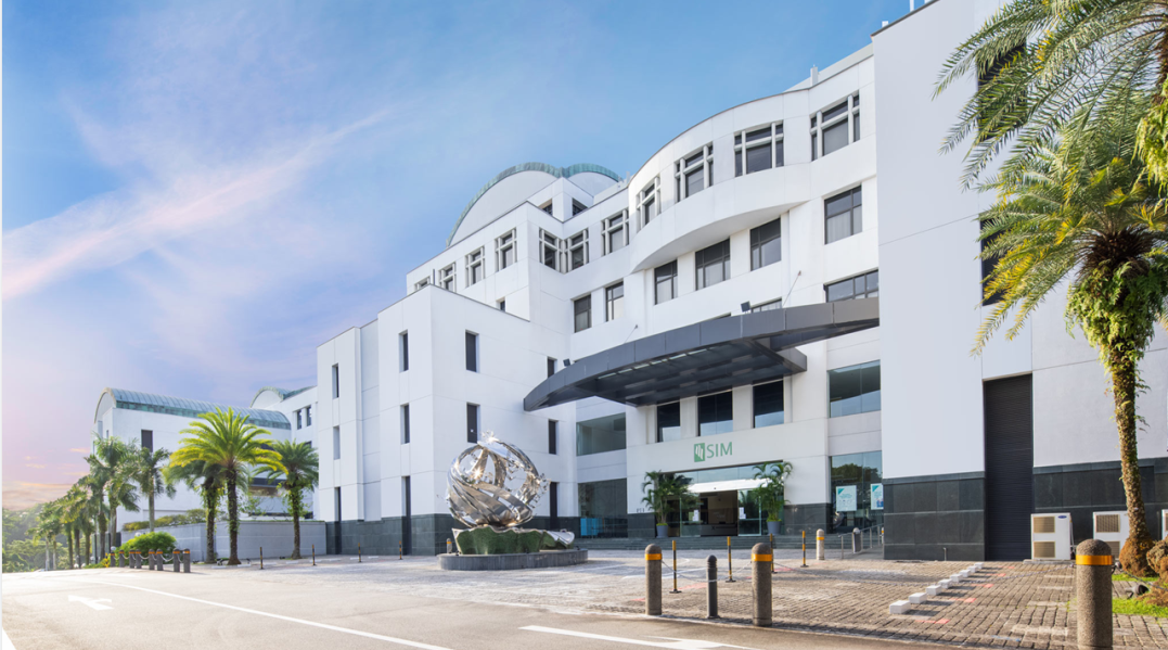 2022湖南大学- 英国伦敦大学（新加坡）直升项目